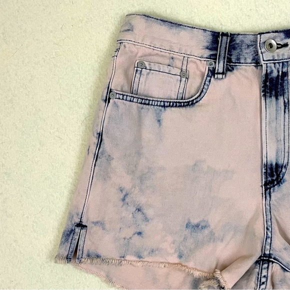 rag & bone/JEAN size 27 bleach blush and dark blue cutoff shorts - Picture 6 of 13